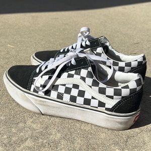 Vans old skool checkered platform